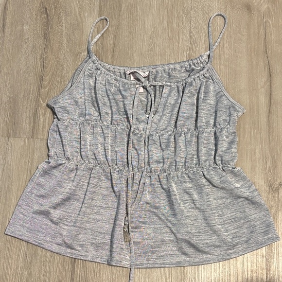 Gray Sleeveless Women's Top - Picture 1 of 1